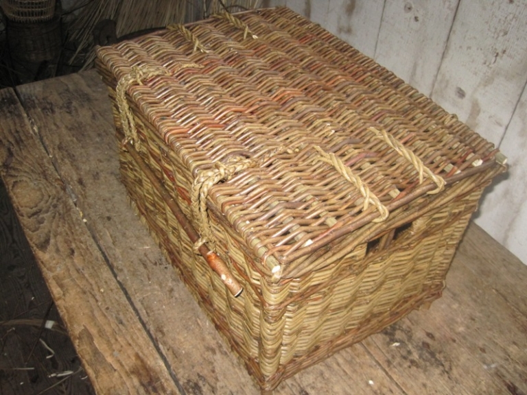 Traditional Willow Bob Johnston Basket Maker