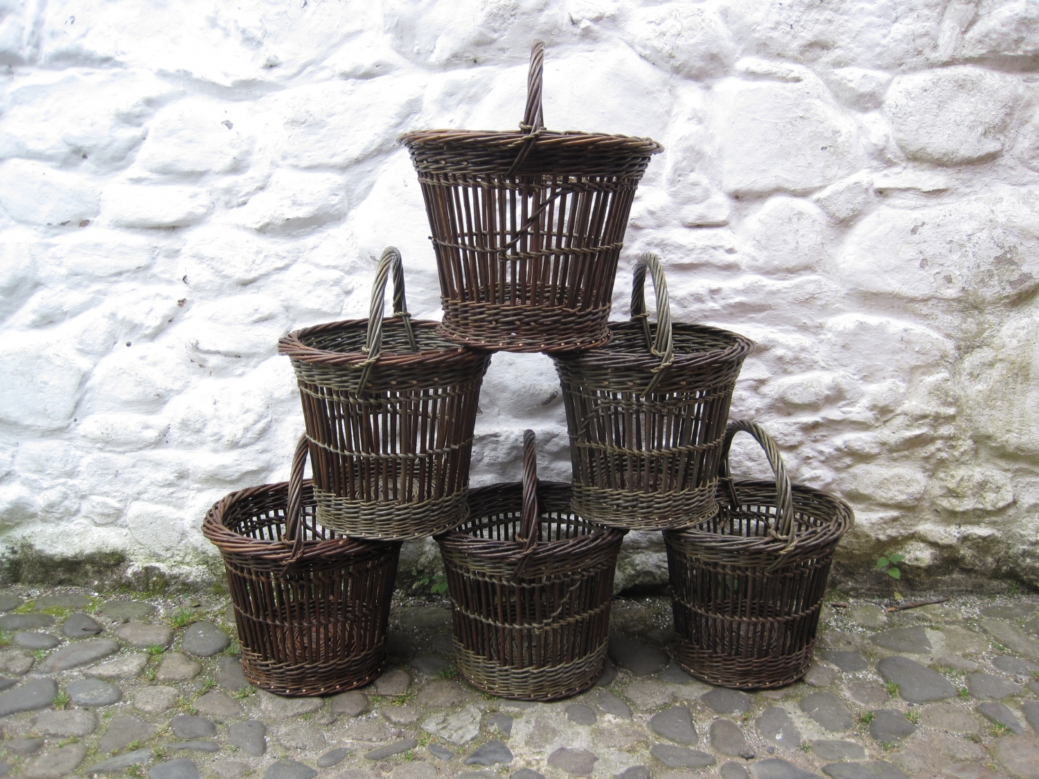 Traditional Willow Bob Johnston Basket Maker